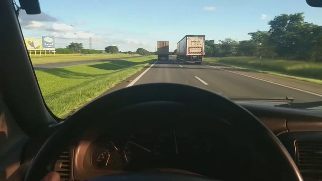 Caminhonete Ford Ranger XL 2.8 Diesel...Giro baixo do motor é sucesso na econômia смотреть онлайн