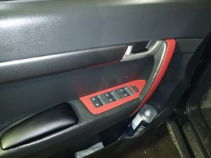 Карбоновая плёнка с OZON за 195 рублей