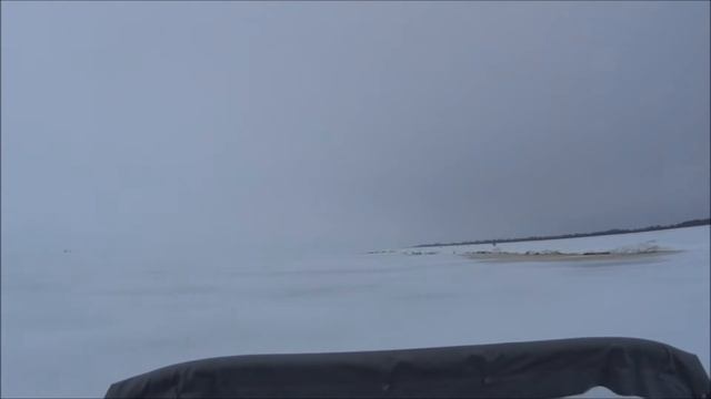ледовые торосики преодолеваем на небольшой скорости СВП Бриз / Hovercraft Breeze смотреть онлайн