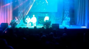 Танец "Пусть бегут неуклюже".