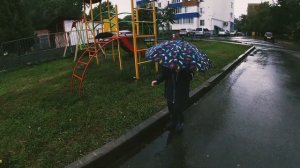 Песни про осень - Дождик льёт по крышам