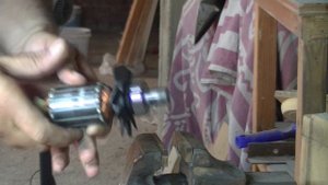 Makita  3620 router bearing change/تغيير بلي راوتر ماكيتا 3620