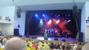 Евгений Тулинов " Смейся, паяц, над разбитой любовью" Концерт. Анапа.