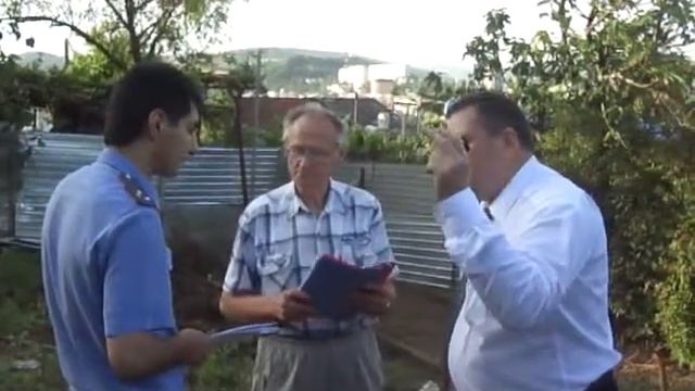 2 300511 УЧАСТКОВЫЙ ИЩЕТ УЧАСТОК смотреть онлайн