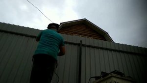 Восстановление старого забора. Чистим, красим...