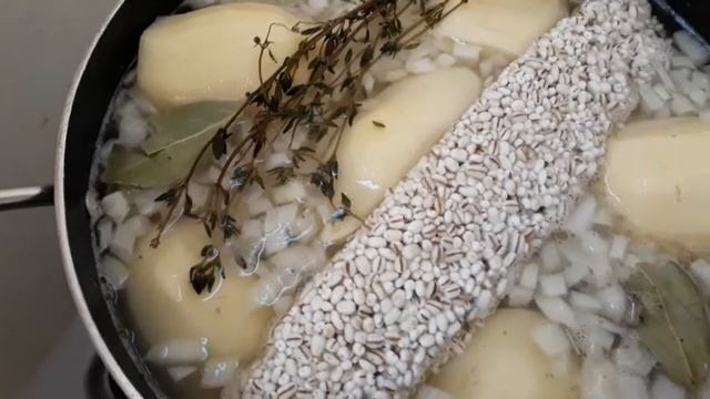 Нежный тающий во рту хамин с перловкой смотреть онлайн