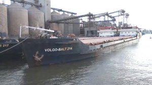 Волго-Балт 217 и214 у причала.Ростов на Дону.