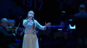 Белые ангелы (М.Фадеев и А.Кожикина) исп. солистка оркестра - Полина Муркина