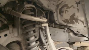 Пескоструйная очистка днища автомобиля на примере рамного внедорожника