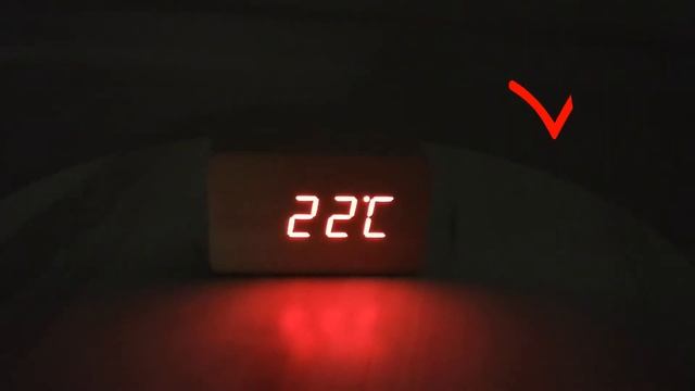 Настольные часы в корпусе под дерево с оранжевой подсветкой (499097) смотреть онлайн