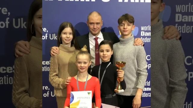 С международным днём танца! смотреть онлайн