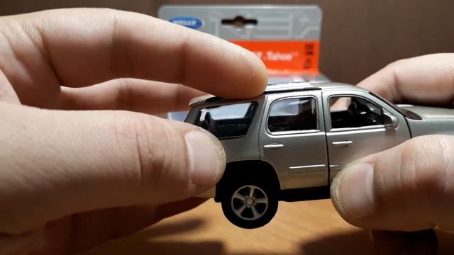 Обзор масштабной модели - Chevrolet Tahoe (welly)