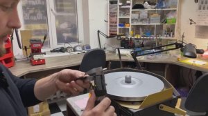 Заточка ножевого блока машинки для стрижки людей на станке Edge Power