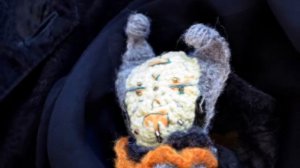Брошь R O P J E («Ропье») из вязаной коллекции Spooky Friends