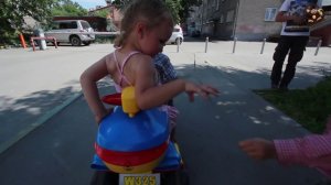 Дети и машина квадроцикле. МанкиИгры