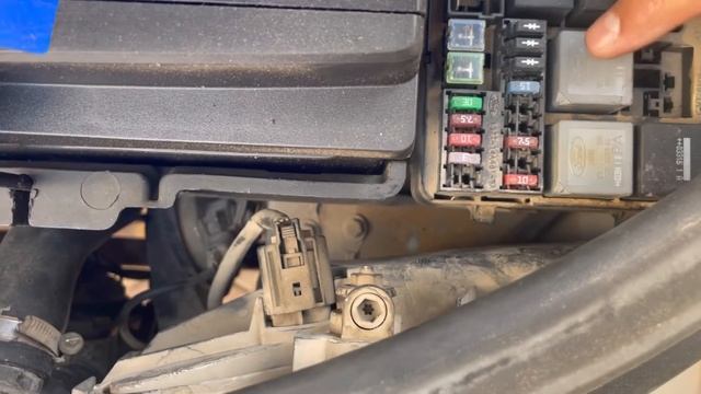 Ford mondeo 2004.The engine suddenly overheats смотреть онлайн