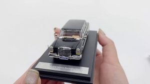 Модель автомобиля Pullman 600 DCM 1/64 MercedesBenz W100