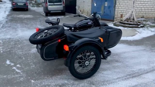 Чёрный мотоцикл Урал смотреть онлайн