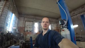 Как аккуратно разобрать задний амортизатор  Harley-Davidson Съемник.