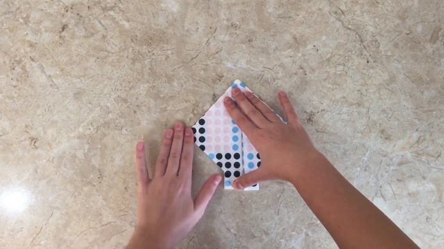 Бабочка из салфетки. Декор. Сервировка для стола. Салфетки для стола. Как красиво сложить салфетки.