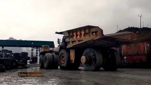 Крупнейшие большегрузные самосвалы Тяжелое оборудование для добычи угля CAT VOLVO KOMATSU