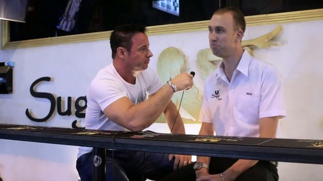 A Walk Down Soi LK Metro And A Quick Look Inside Sugar Sugar Agogo смотреть онлайн