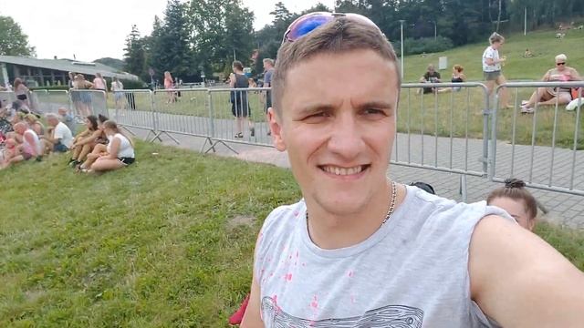 Раскрасить лицо| Поехли на фестиваль красок| Holi смотреть онлайн