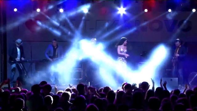 Кавер-группа 7 Пятниц УФА - Вокруг тебя весь мир кружит & Все Танцуют Локтями (cover)