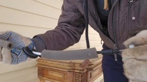 Работа тросиков двери на улице при -20 градусах и в гараже при +10 градусах Geely Monjaro