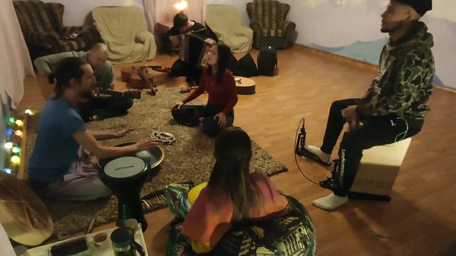 YARADA MANTRA - om namah shivaya (live jam)