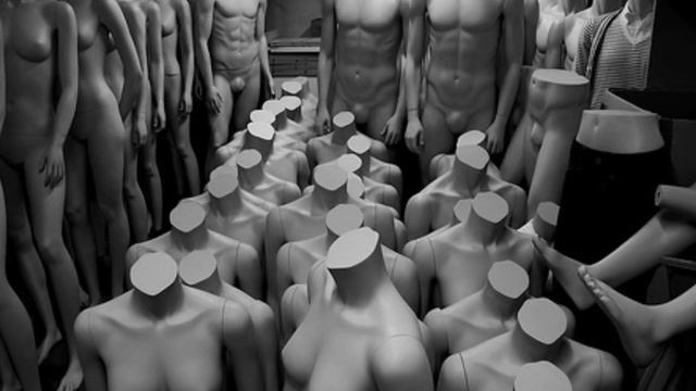 The Mall Mannequins смотреть онлайн