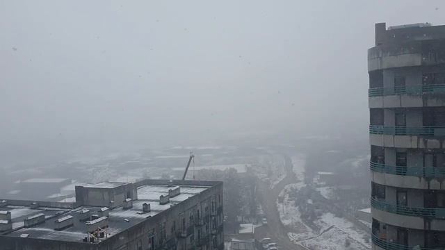 Snow Fall In Tbilisi, Georgia|#snow #snowfall #georgia #currentupdates #tbilisi #friday #snowday смотреть онлайн