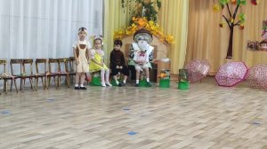 Осенний утренник "Под грибом" старшая группа 5