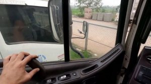 Bắt gặp Hyundai Mega truck 2008 Gold Full Option