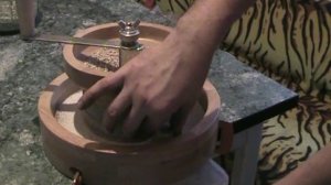 Ручная мельница для цельнозерной муки Grain Mari