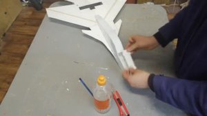 Су 37. Самолет из потолочной плитки. Часть 2.