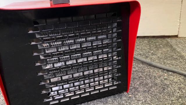 The Difference Between Oil-filled, Panel and Fan Heaters смотреть онлайн