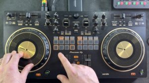 In depth Tutorial of the Pioneer DDJ REV1 N limited Gold Serato dj controller