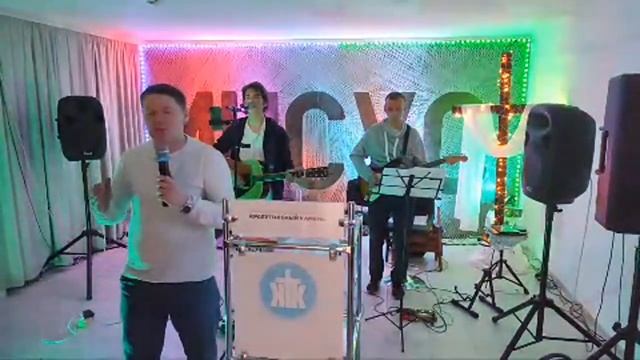 Эдуард Власов / Тема : Открытые двери / Воскресное Богослужение 29.01.23 смотреть онлайн