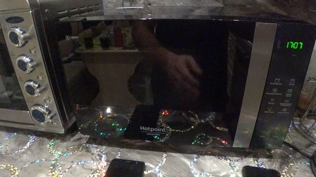 Честный отзыв о микроволновой печи Hotpoint-Ariston без поворотного круга. смотреть онлайн