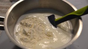 Эклеры со сметанным кремом