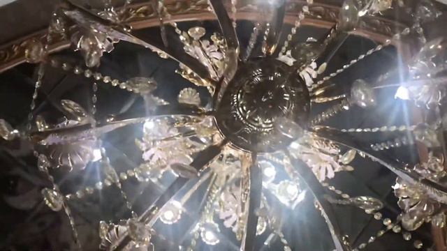 Хусниддин Мухиддин на день рождении брата Равшана Аметова исполнил песню смотреть онлайн