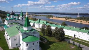 Нижегородский Вознесенский Печерский мужской монастырь с неба - летняя версия
