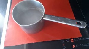 Защитный силиконовый коврик на стеклокерамические, варочные покрытия.