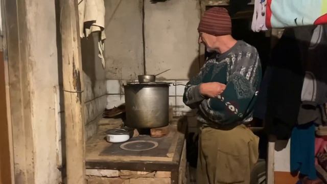 Слабак.?? Моя кыця. ??Везде нос сует.?? Ревнивый.?? Приготовил мидии.?☝️ смотреть онлайн