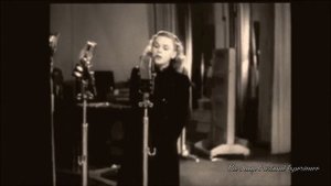 JUDY GARLAND at 21 singing OVER THE RAINBOW remastered audio