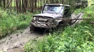 Тотальный Оффроад на Гелендваген мерседес и УАЗ. Бездорожье на болоте.