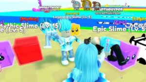 ONLY Girl In TRILLIONAIRE School! (Roblox Bloxburg)