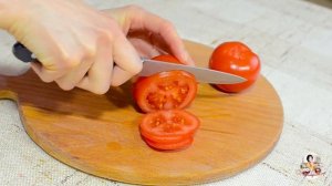 Куриные отбивные с помидорами и сыром в духовке