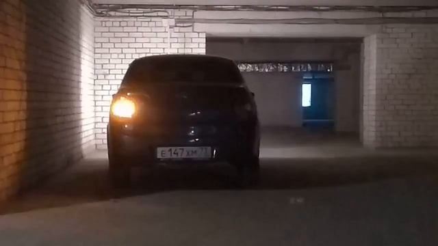 В темном гараже смотреть онлайн